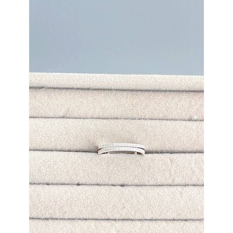 Anel aro duplo cravejado com cristais em prata 925