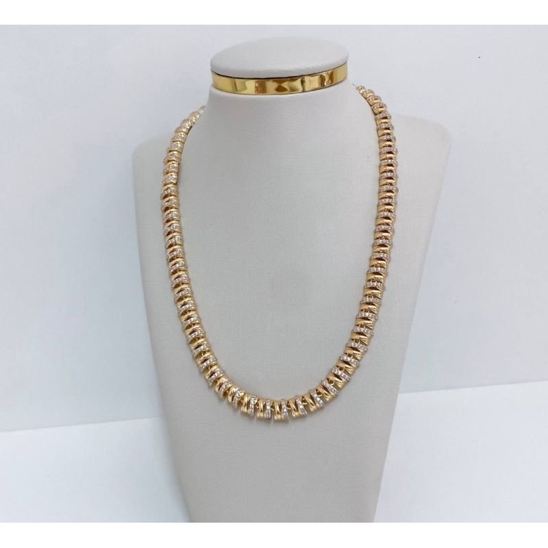 Colar inspired cravejado banhado em ouro 18k