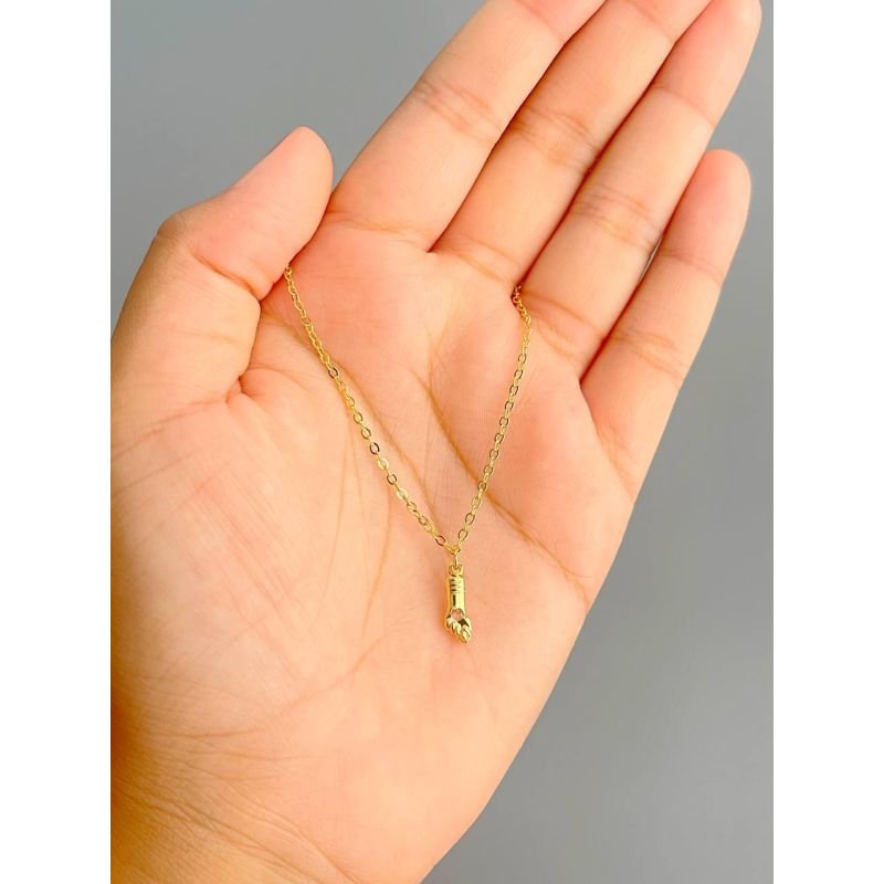Tornozeleira com pingente figa banhada em ouro 18k